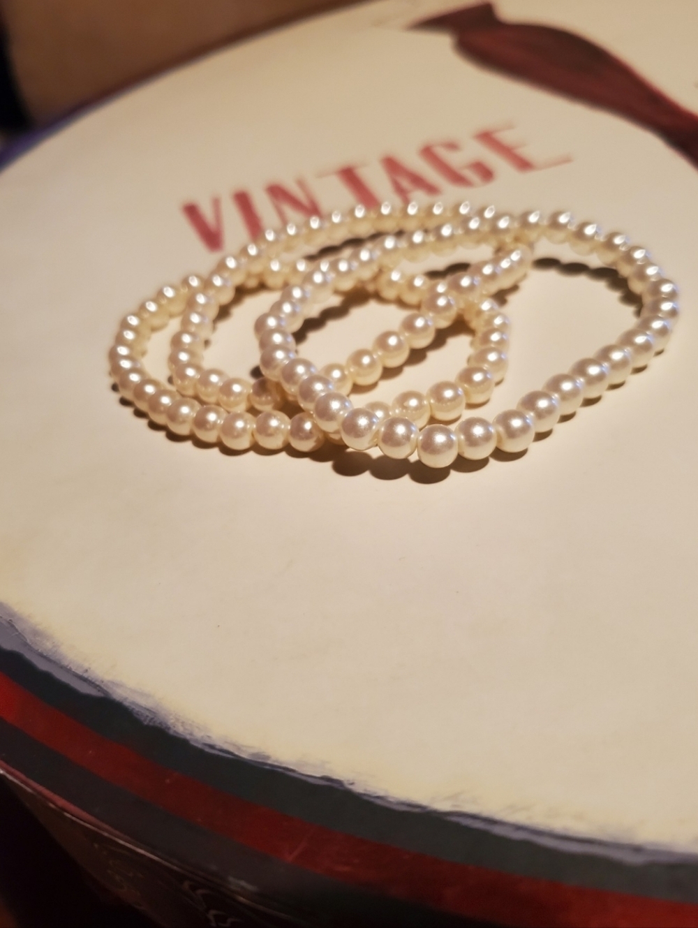 Vintage Pearl Stretch Bracelet Set - Cream Pearlescent